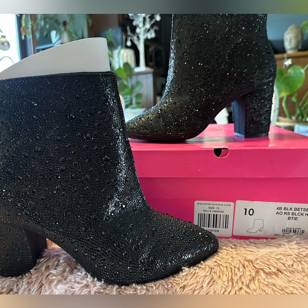 Torrid Betsey Johnson Booties